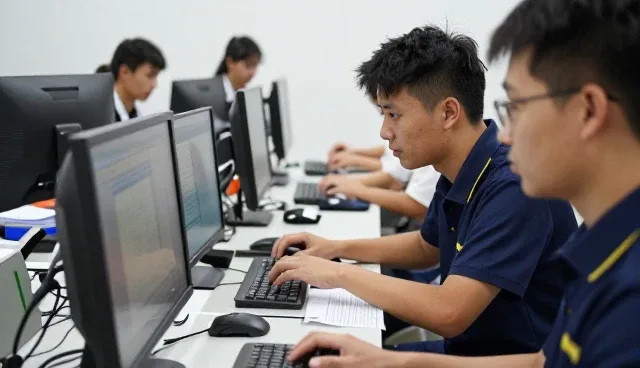 节日礼品礼盒让实验室环境管理更加高效